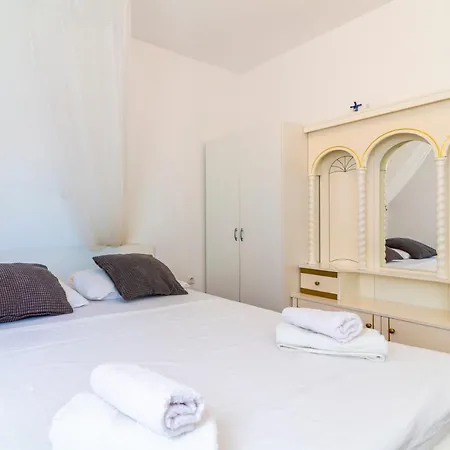 شقة Apartments Lacaleta *