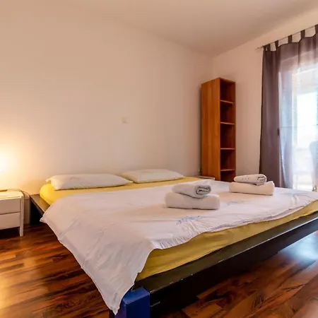 شقة Apartments Lacaleta *